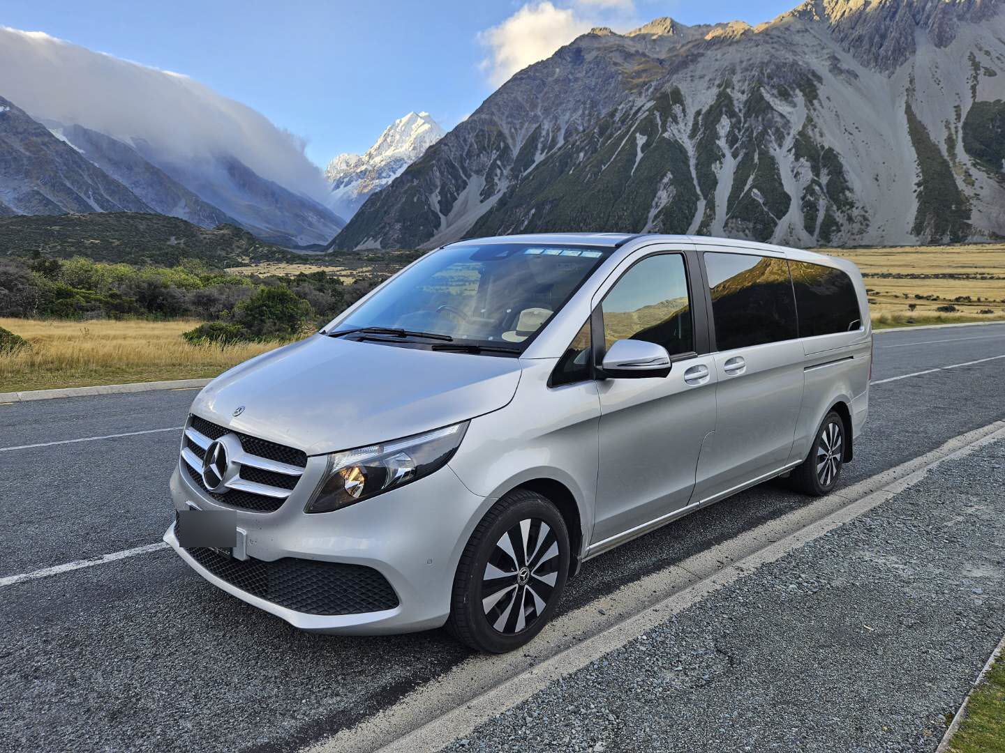 This V class long wheel base is the Mercedes Benz award winning 6 seater luxury van.