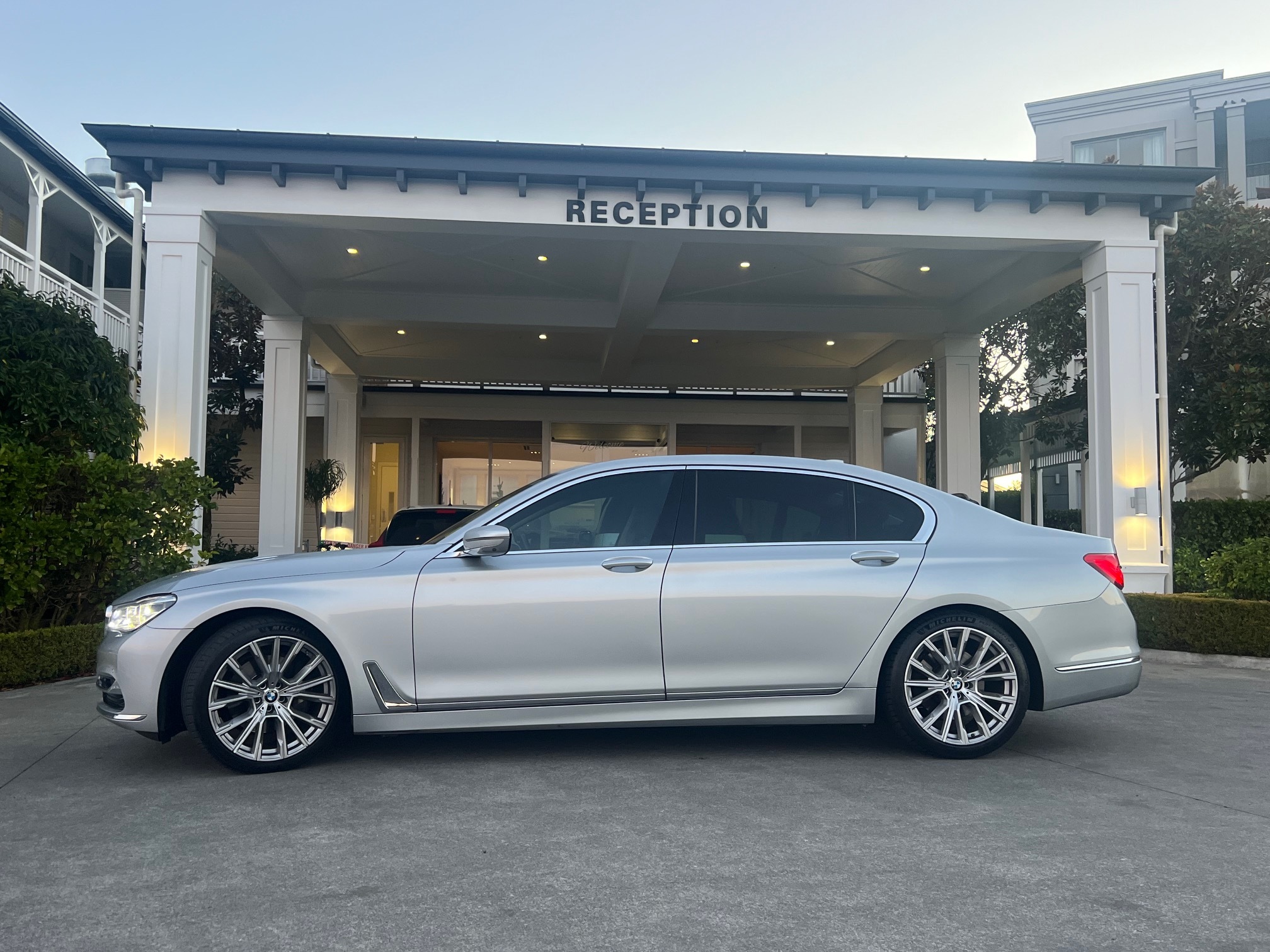 The BMW 730LD limousine is a vehicle that has been designed with passenger comfort